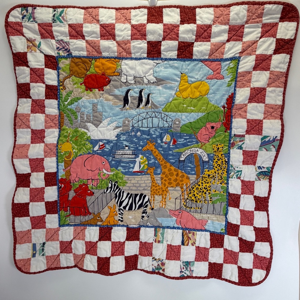 Australian Sydney Taronga Zoo Baby Crib Size Quilt Decorative Blanket Animals